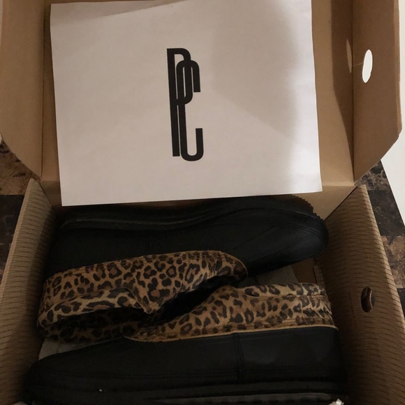 Gourmet Quadici Animal Print Sneakers - Picture 11 of 15
